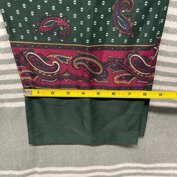 Vintage “Old Money” Aesthetic Scarf - Picture 2 of 3